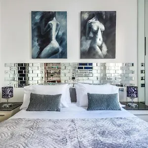  Appartamento Your Place In